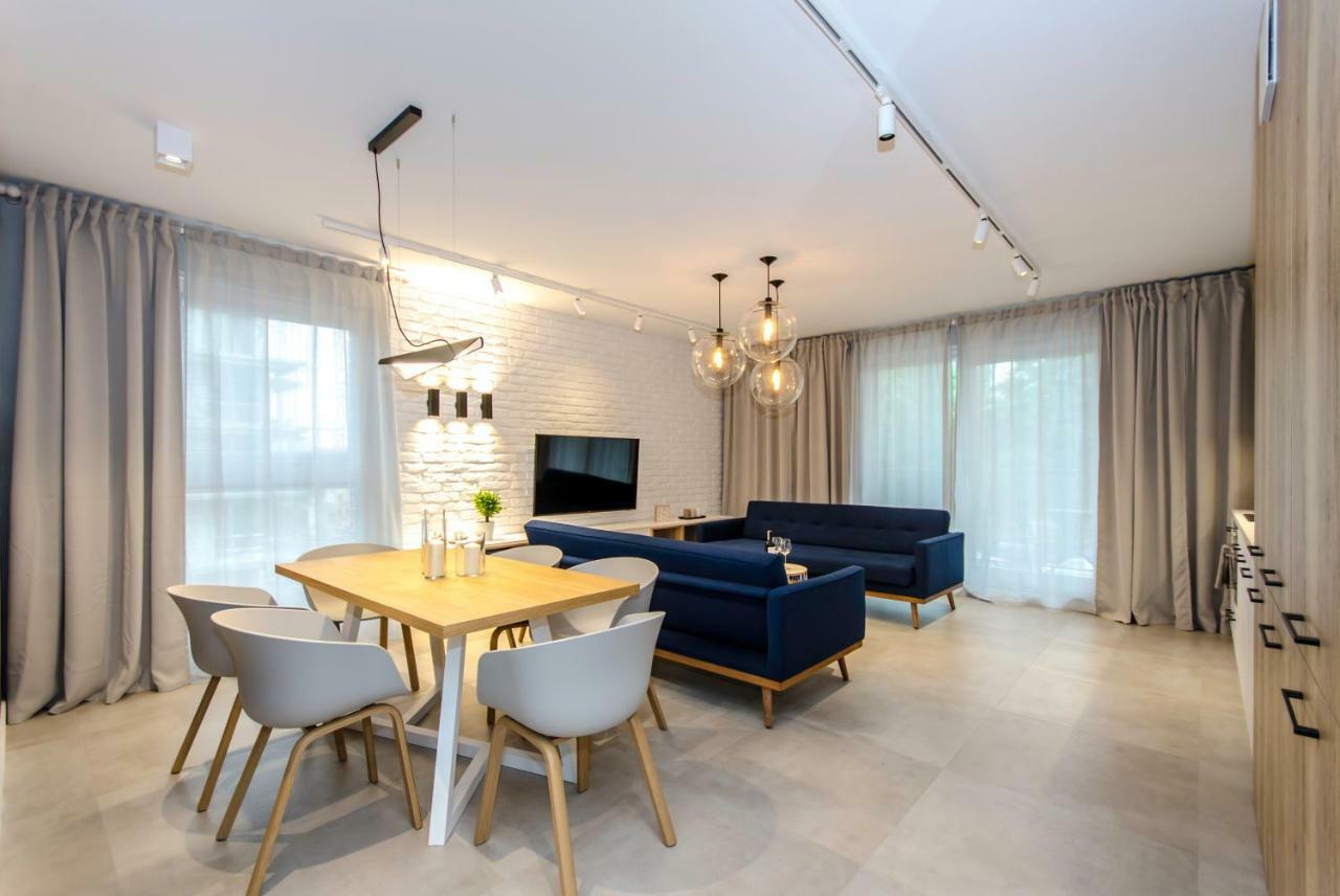 Flaming Apartment *